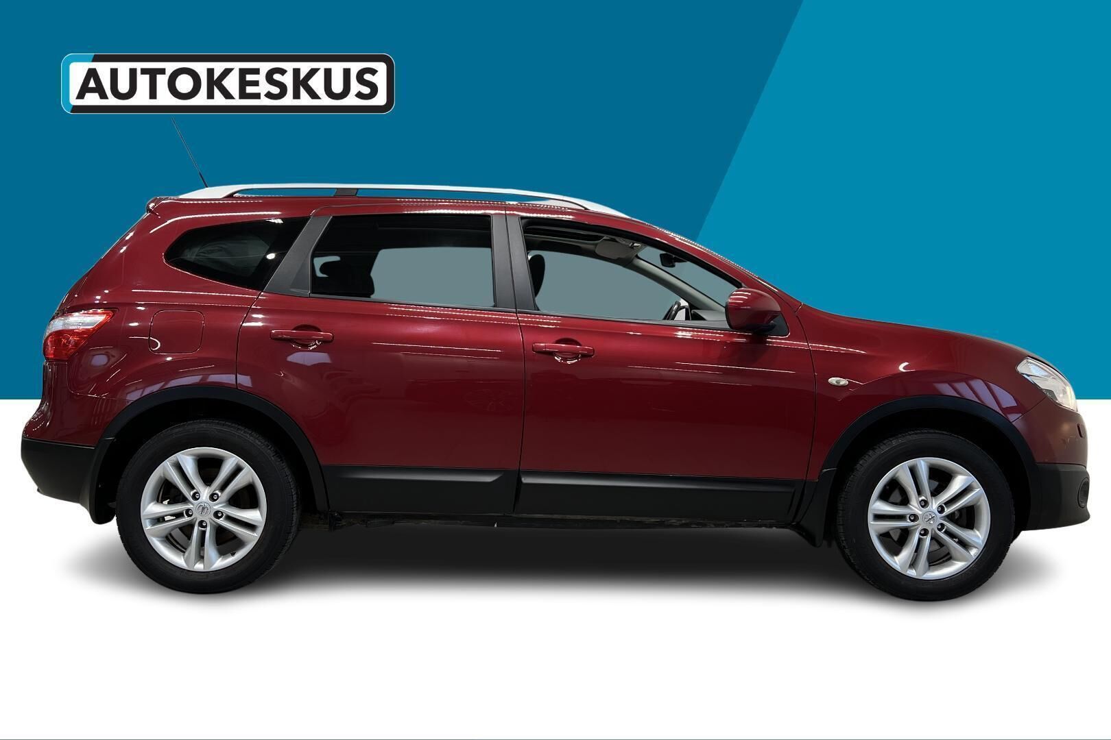 Nissan Qashqai+2 iso kuva 4