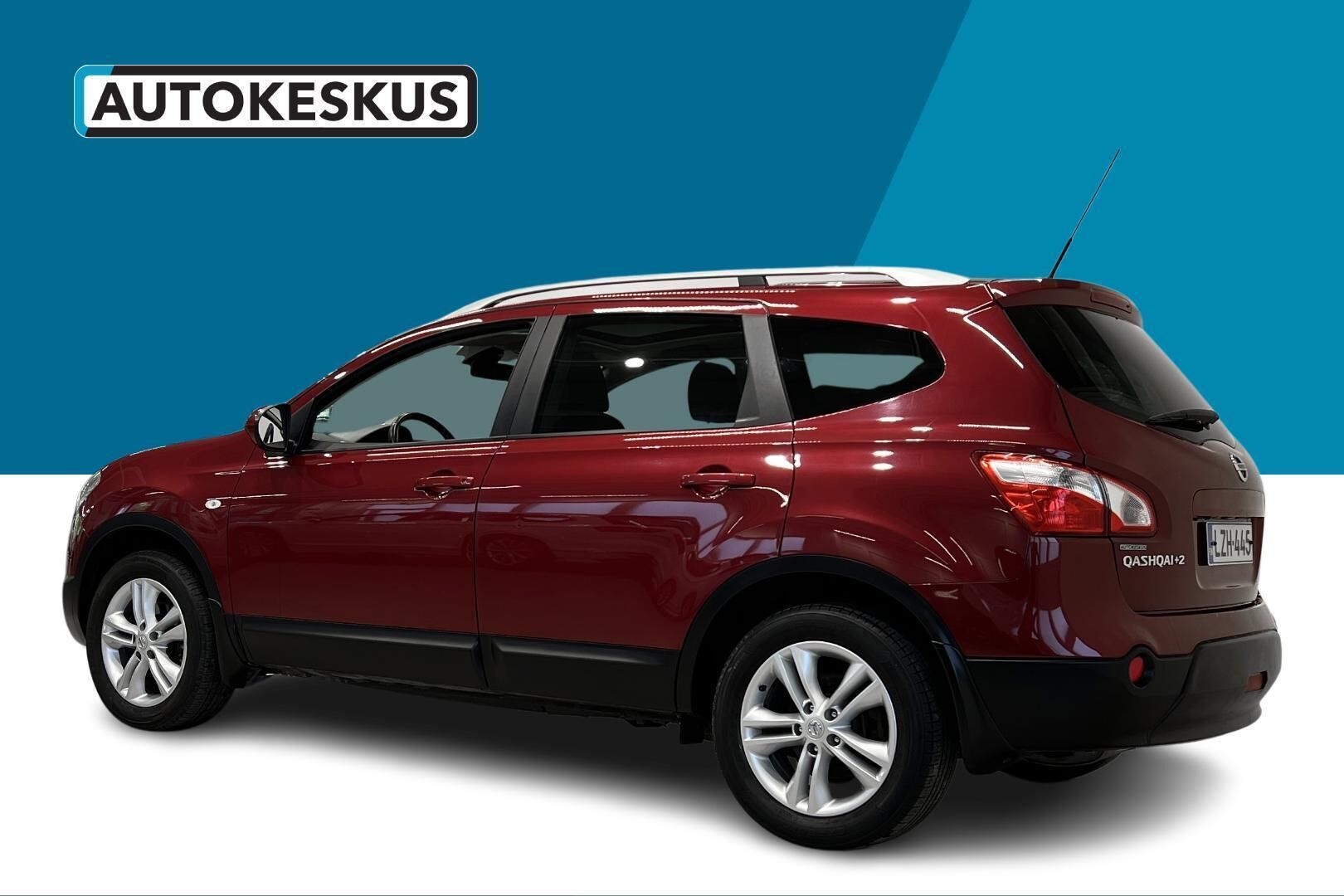 Nissan Qashqai+2 iso kuva 7