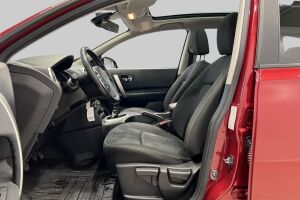 Nissan Qashqai+2 esikatselu 9