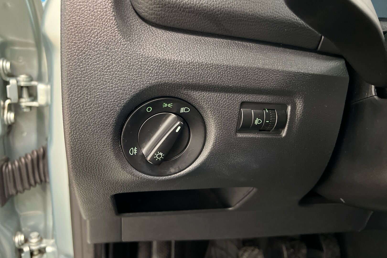 Skoda Fabia iso kuva 15