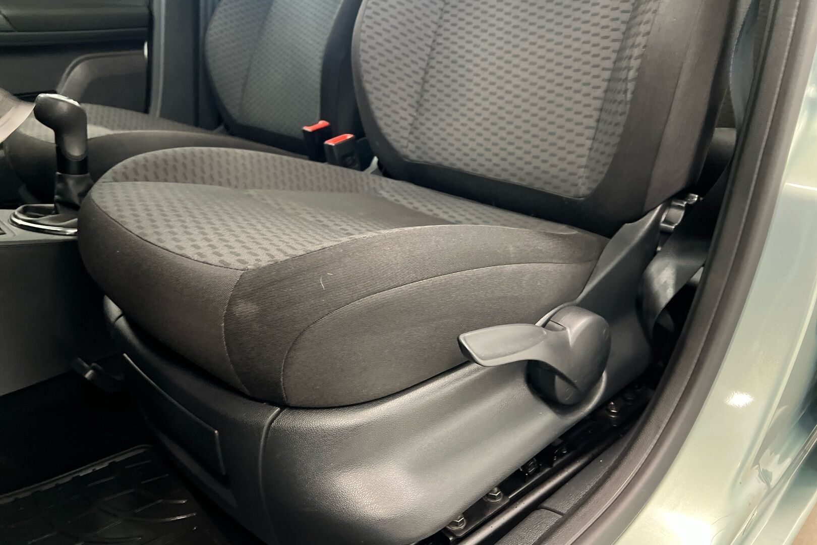 Skoda Fabia iso kuva 16
