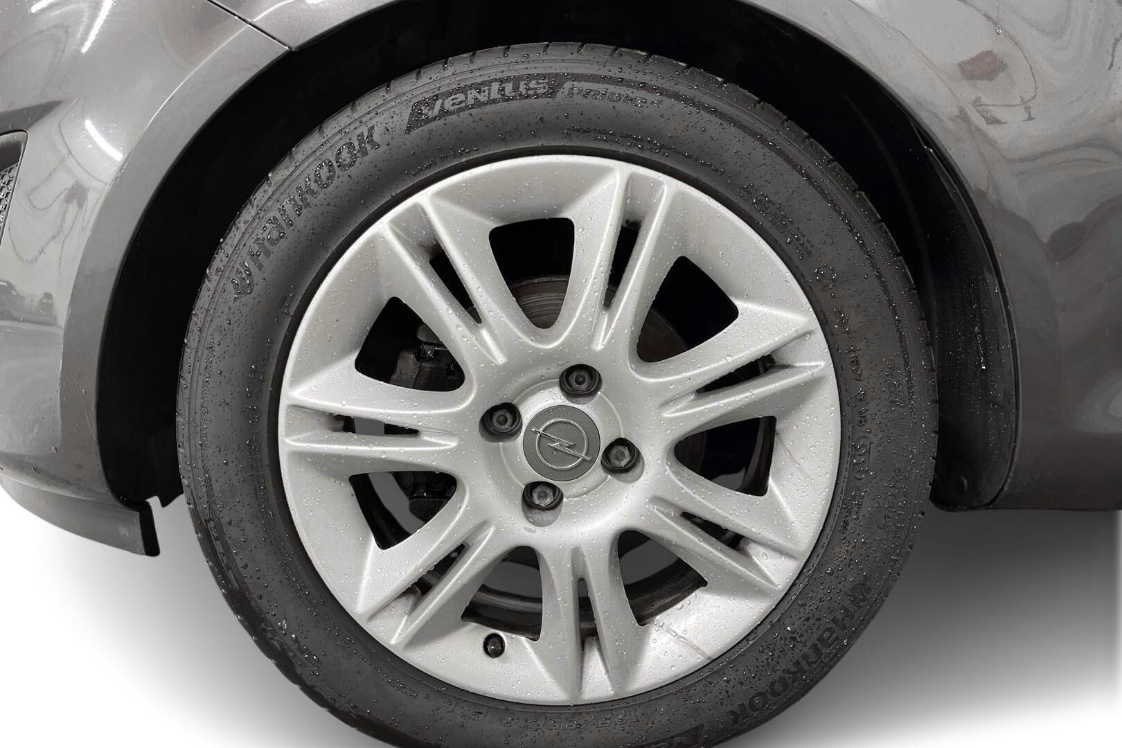 Opel Corsa iso kuva 14