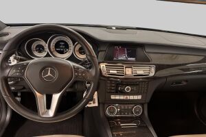 Mercedes-Benz CLS esikatselu 8