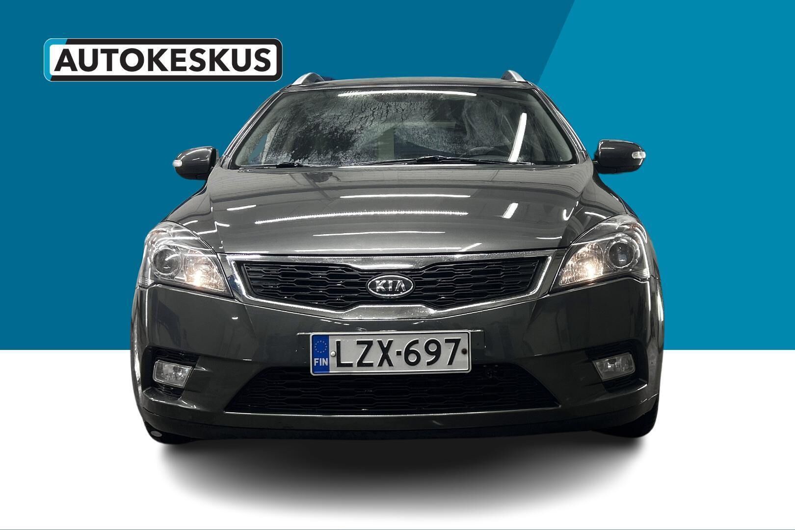 Kia cee'd iso kuva 1