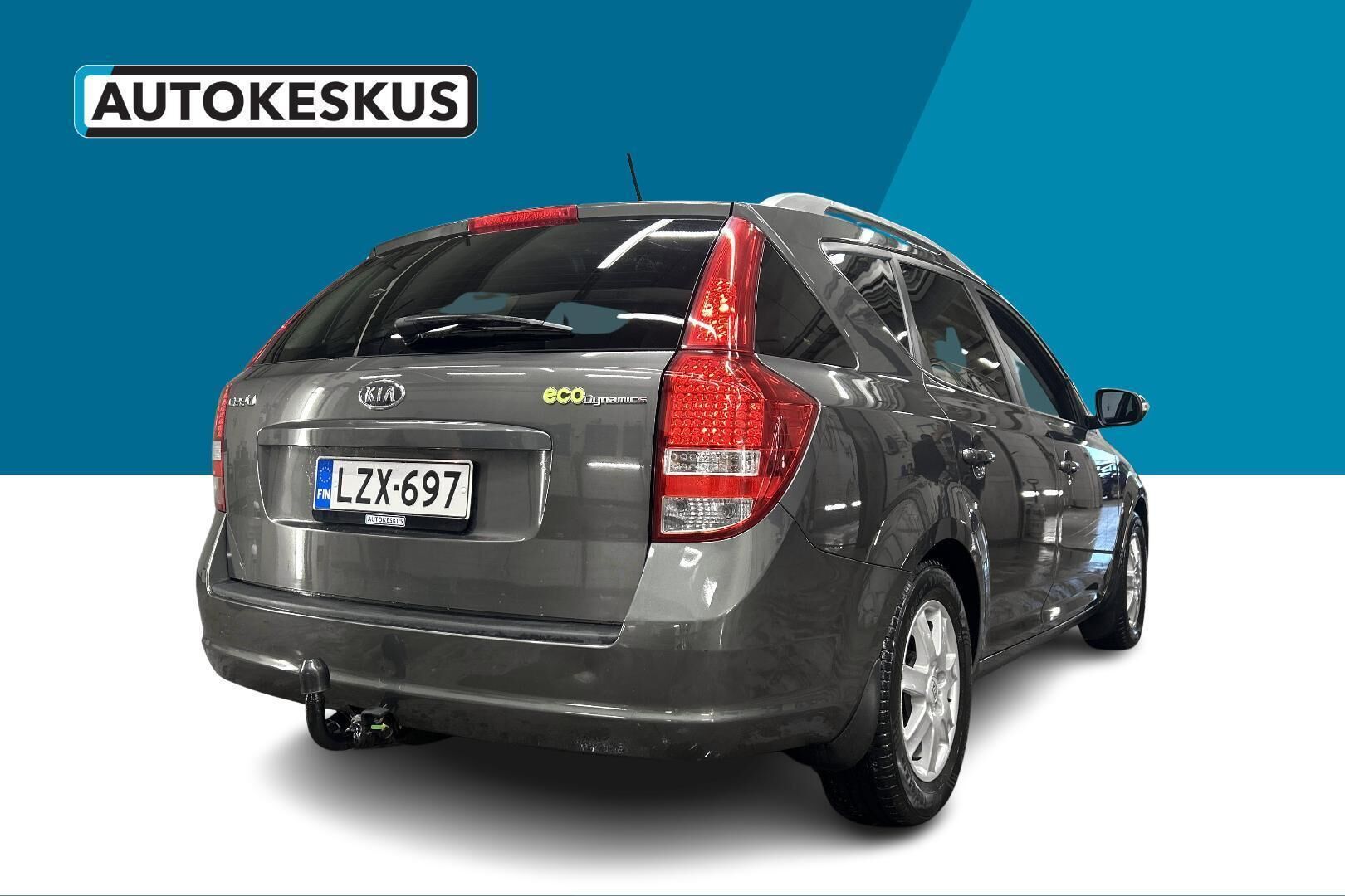 Kia cee'd iso kuva 4