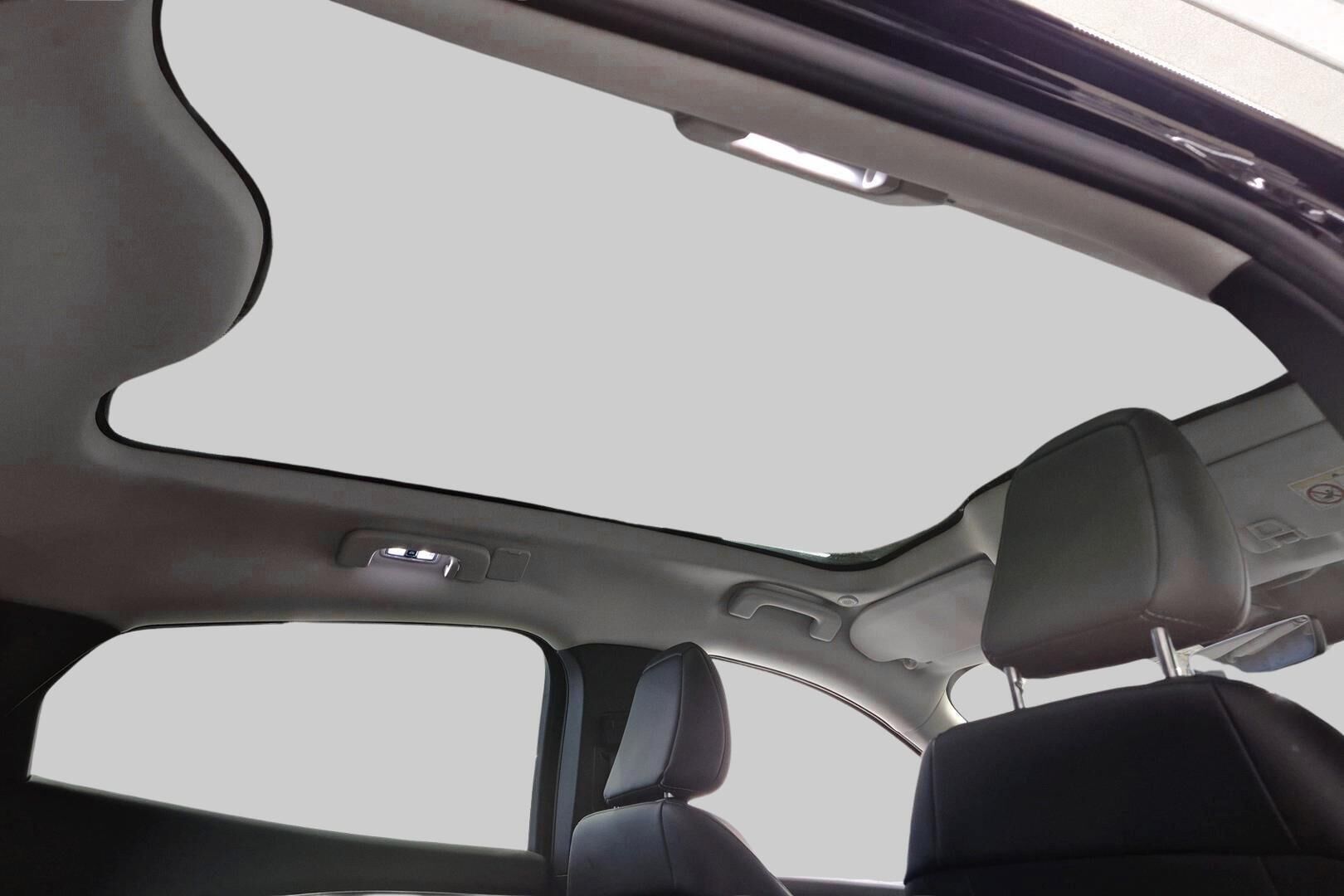 FORD MUSTANG MACH-E iso kuva 5