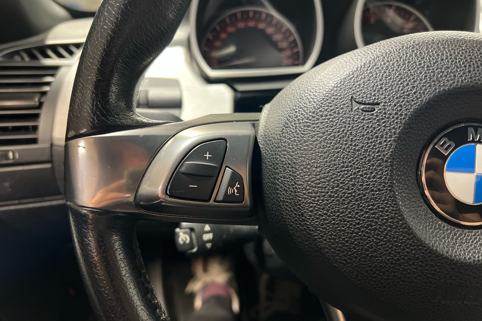 BMW Z4 iso kuva 12