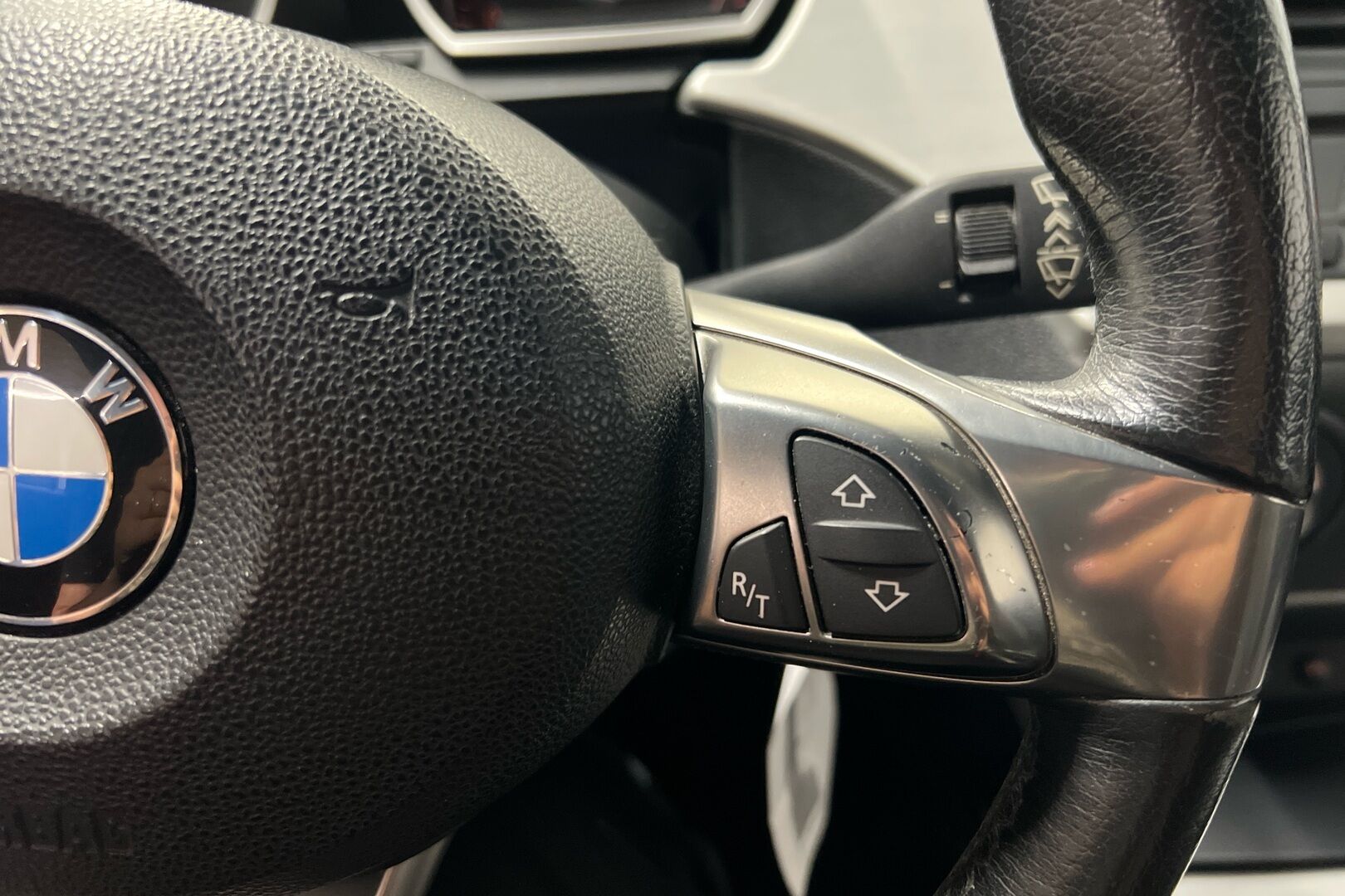 BMW Z4 iso kuva 13