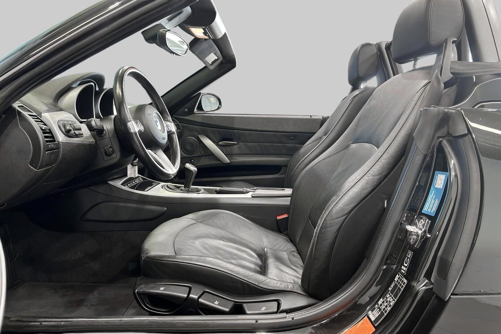 BMW Z4 iso kuva 8