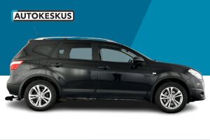 Nissan Qashqai+2 esikatselu 4