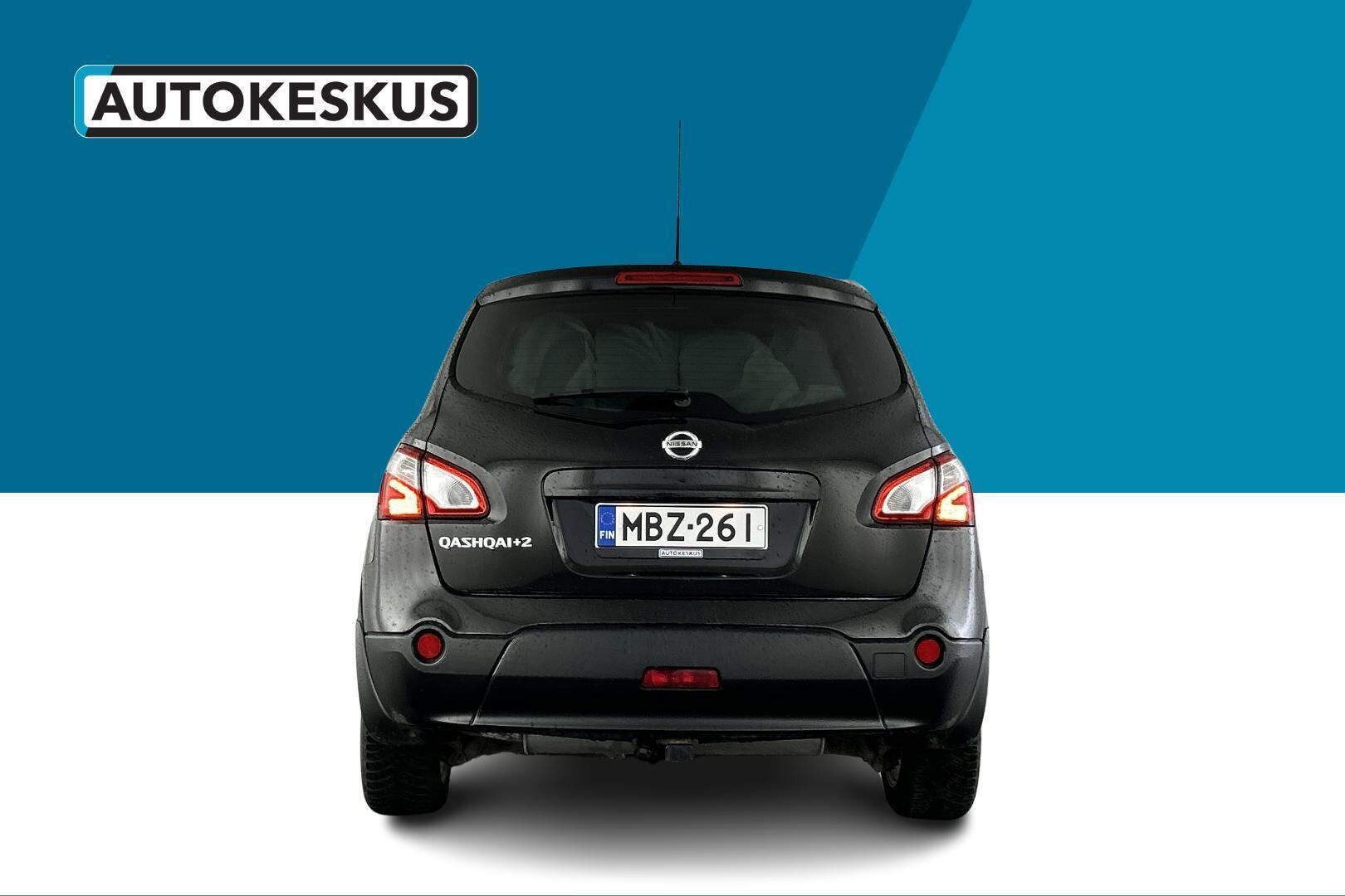 Nissan Qashqai+2 iso kuva 6