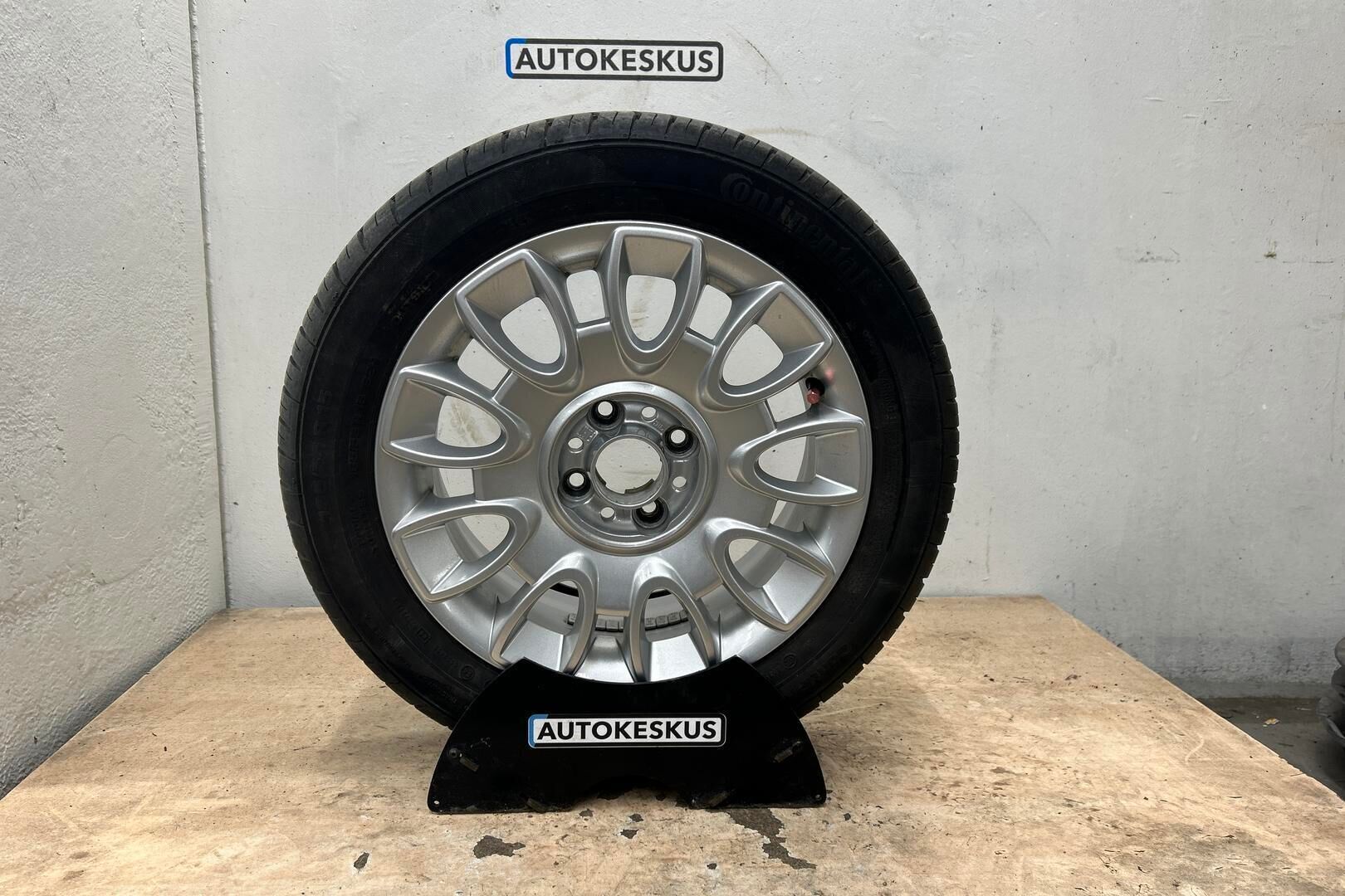 Fiat 500C iso kuva 18