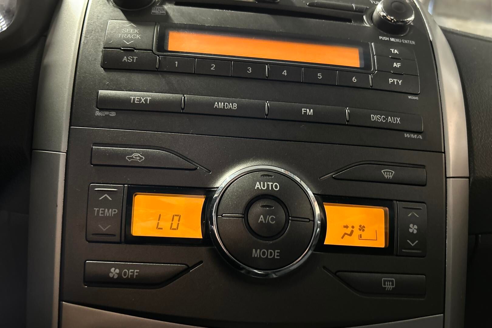 Toyota Corolla iso kuva 23