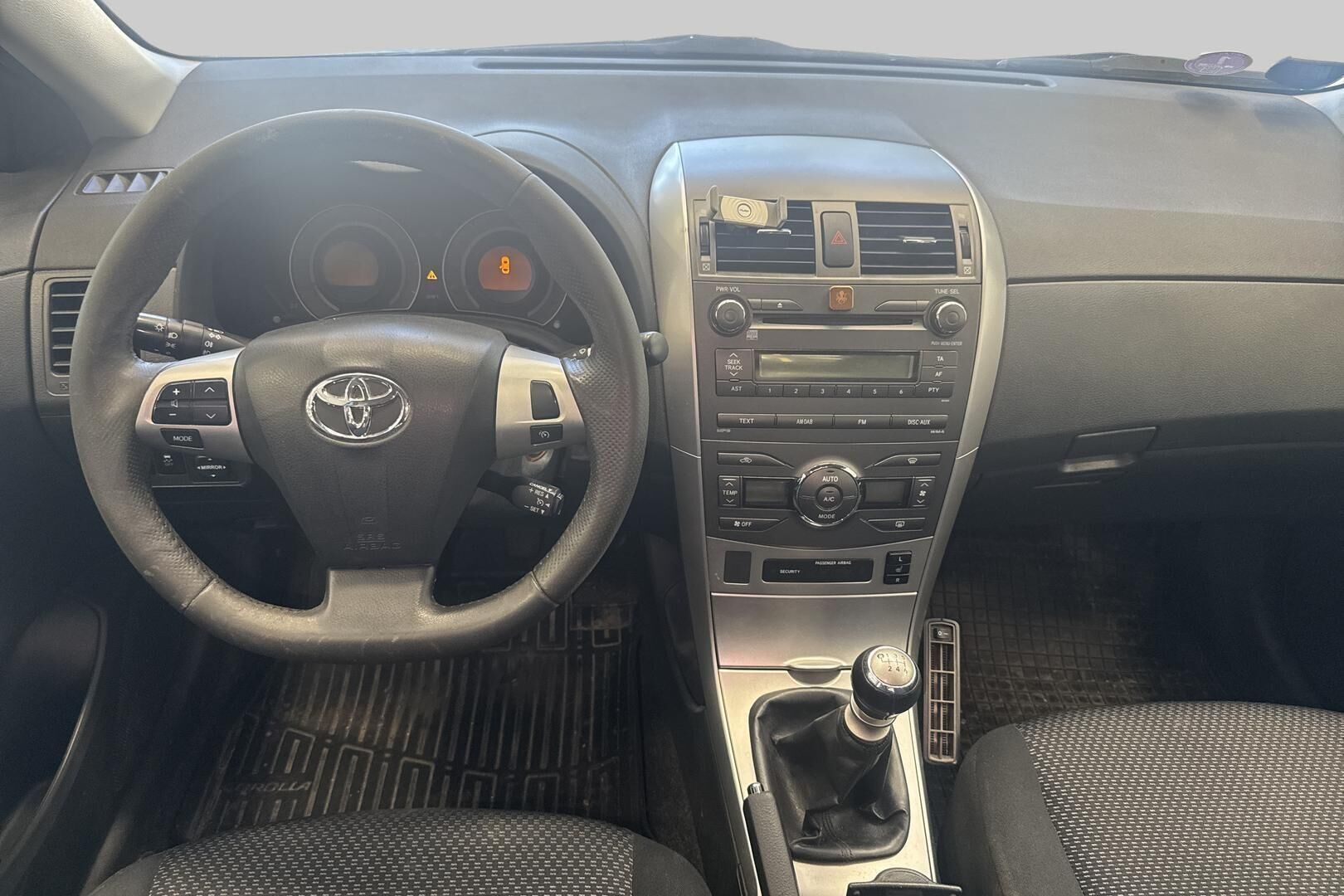 Toyota Corolla iso kuva 2