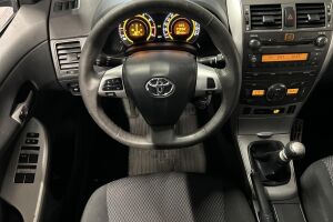 Toyota Corolla esikatselu 26