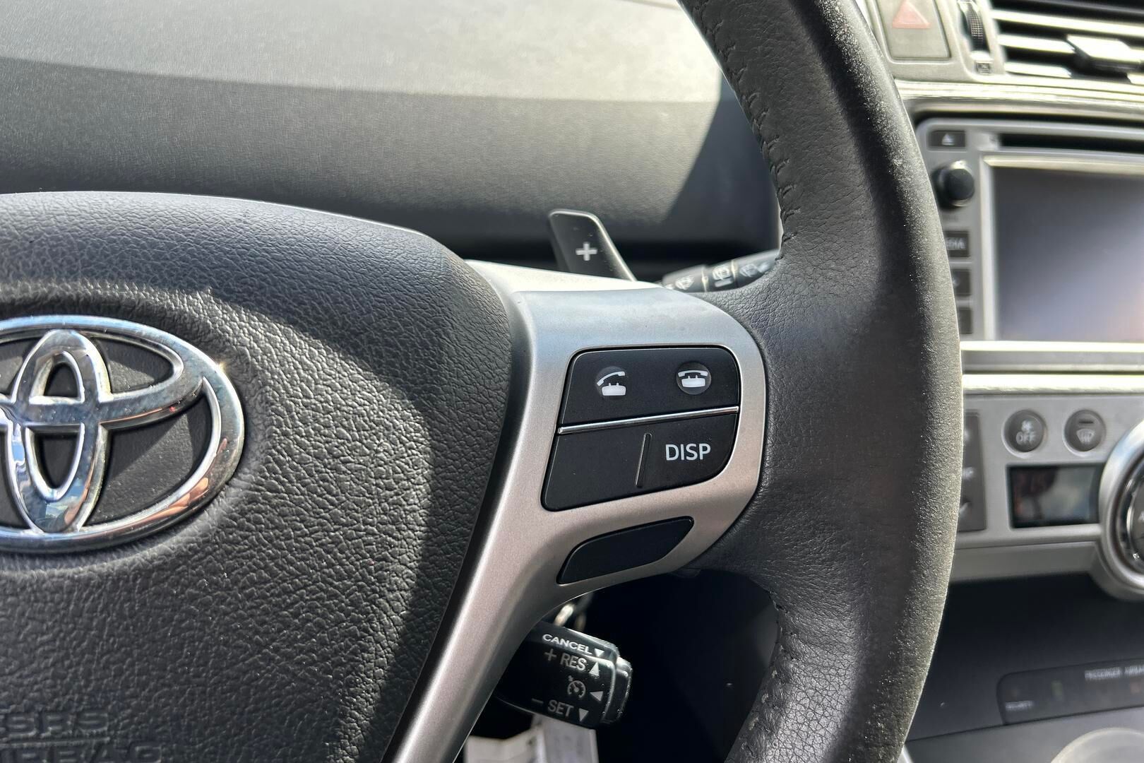Toyota Verso iso kuva 16