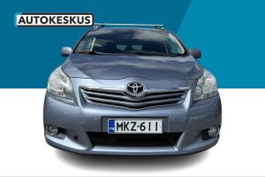 Toyota Verso esikatselu 2