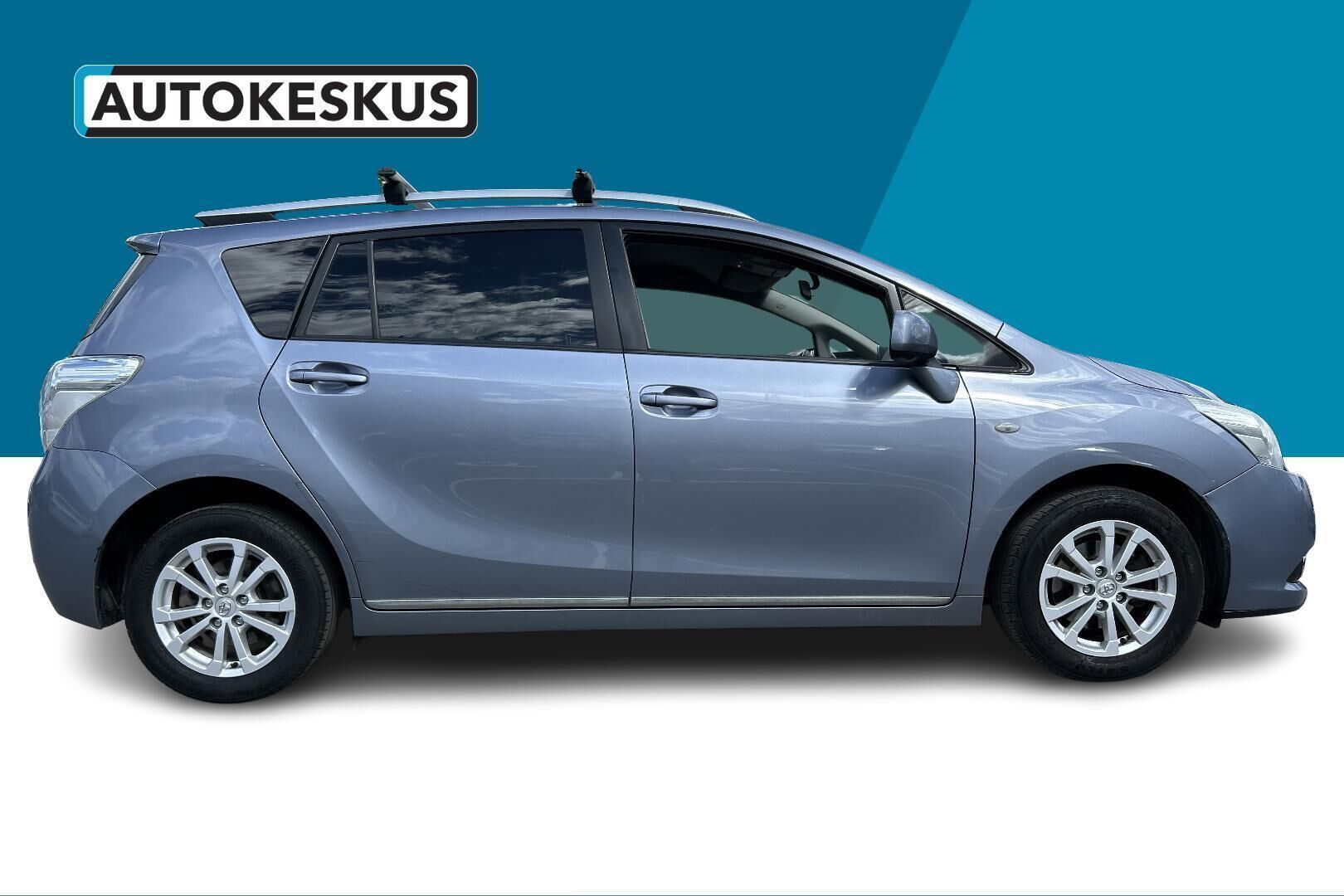 Toyota Verso iso kuva 4