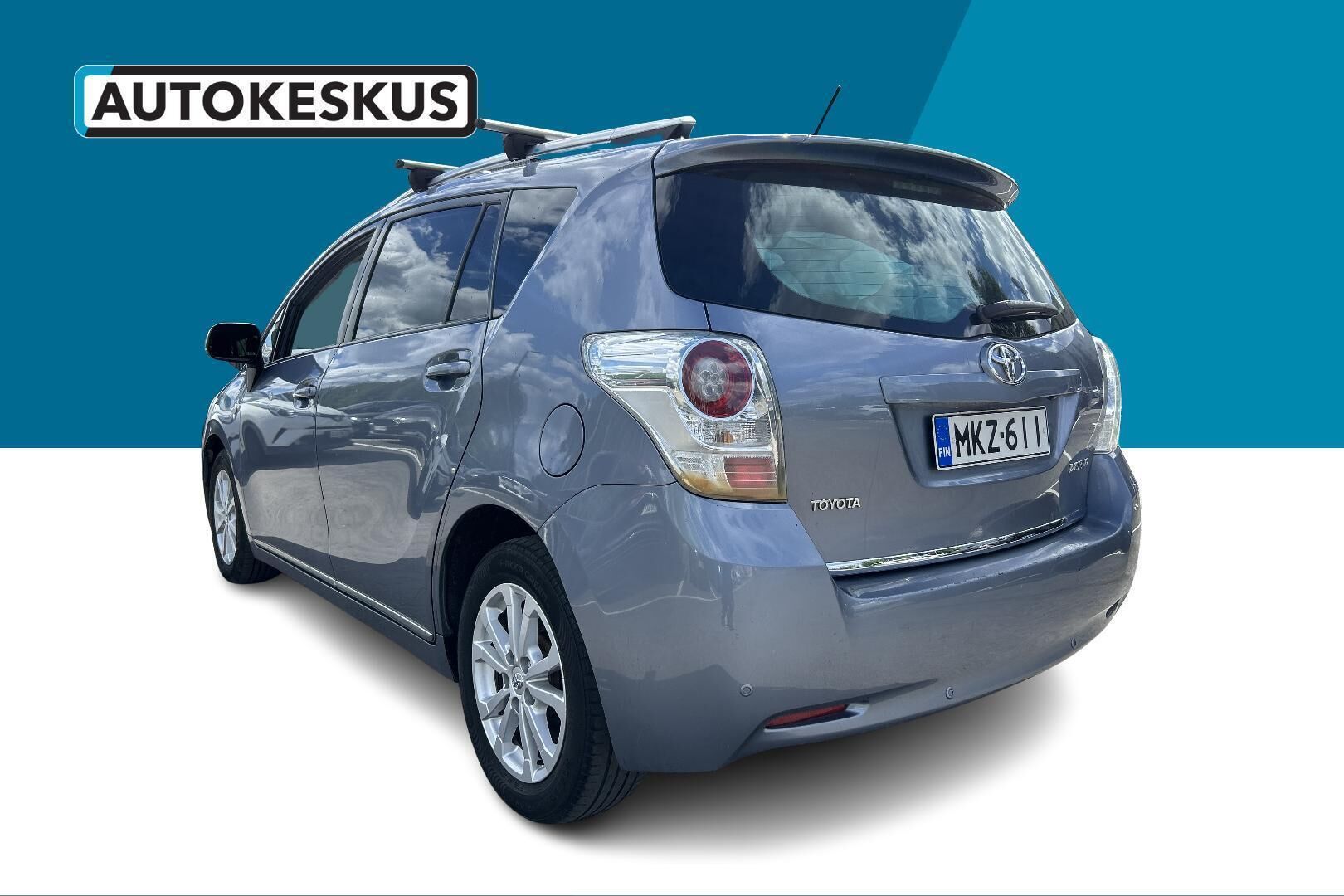 Toyota Verso iso kuva 7