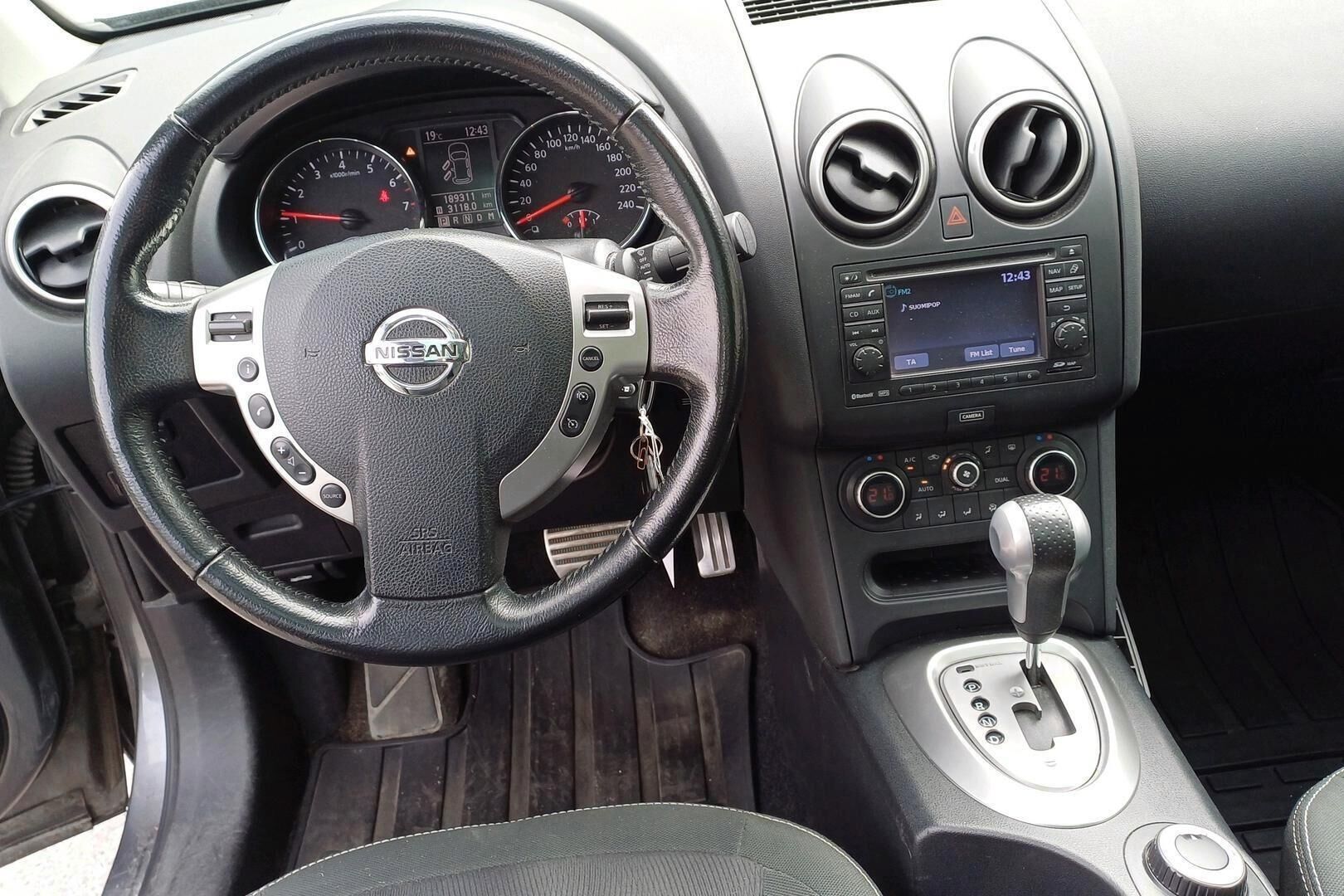 Nissan Qashqai iso kuva 2