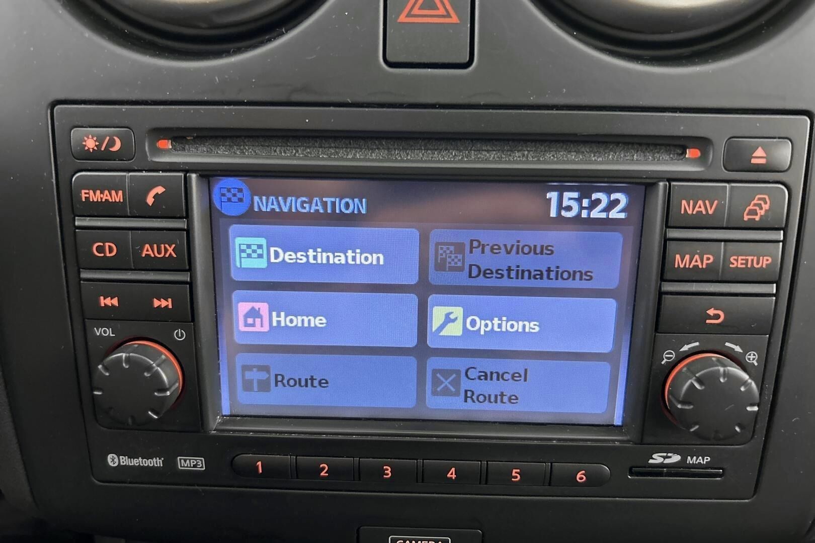 Nissan Qashqai iso kuva 15