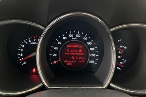 Kia Rio esikatselu 14