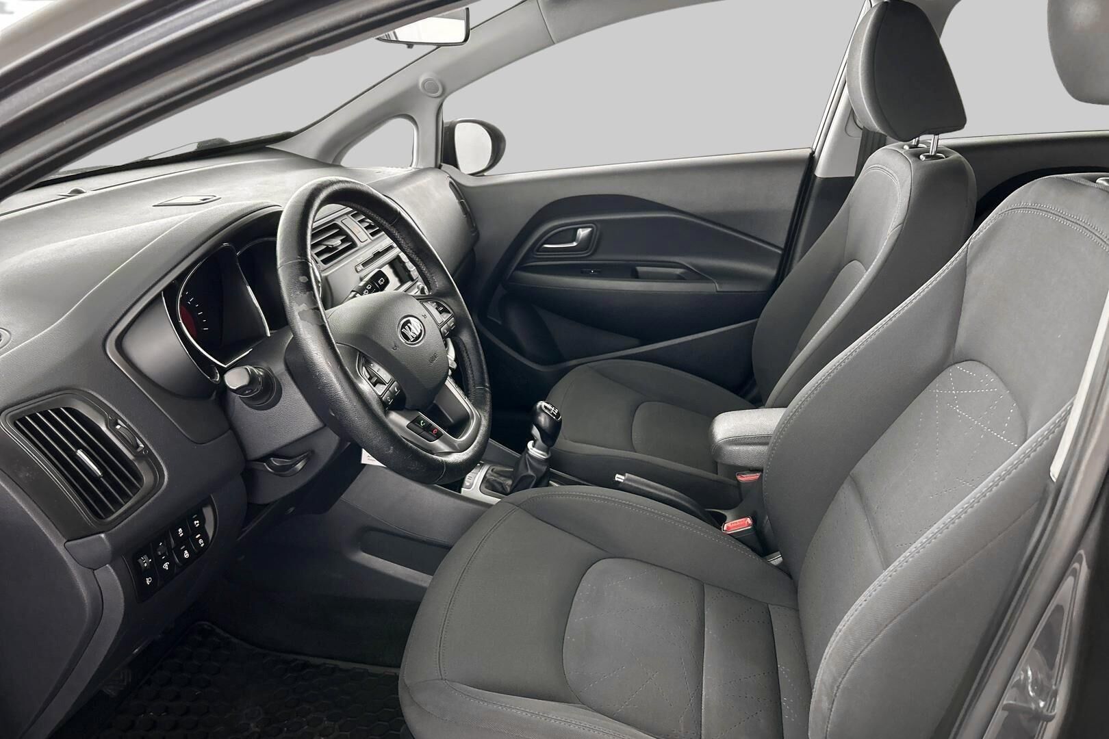 Kia Rio iso kuva 9