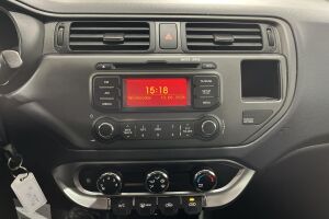 Kia Rio esikatselu 15