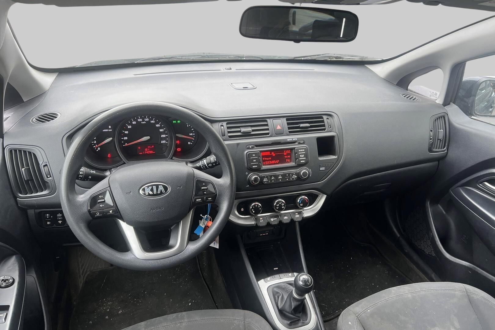 Kia Rio iso kuva 2