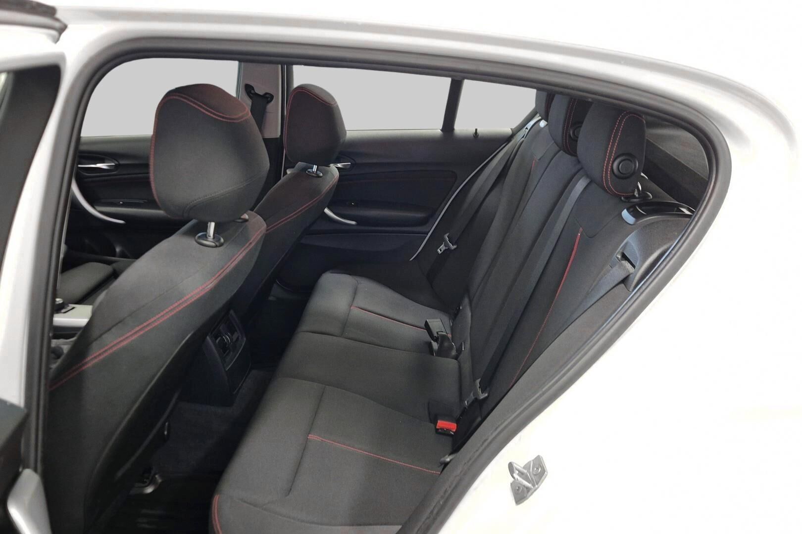 BMW 1-sarja iso kuva 10
