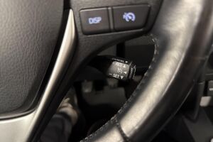 Toyota Auris esikatselu 30