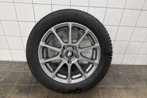 Toyota Auris esikatselu 31