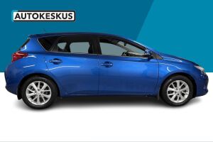 Toyota Auris esikatselu 4