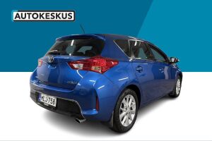 Toyota Auris esikatselu 5