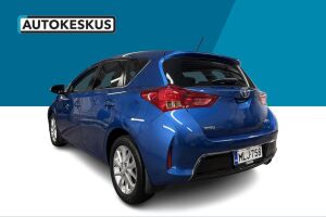 Toyota Auris esikatselu 7
