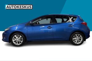 Toyota Auris esikatselu 8