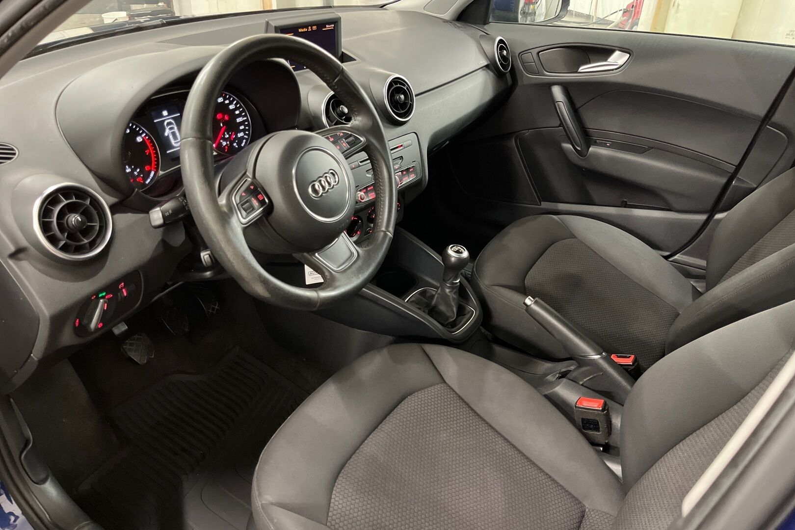 Audi A1 iso kuva 10