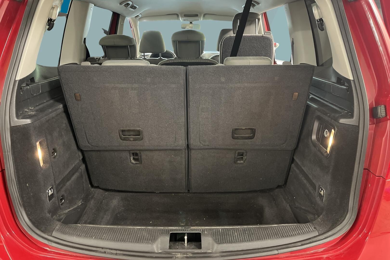 Seat Alhambra iso kuva 12