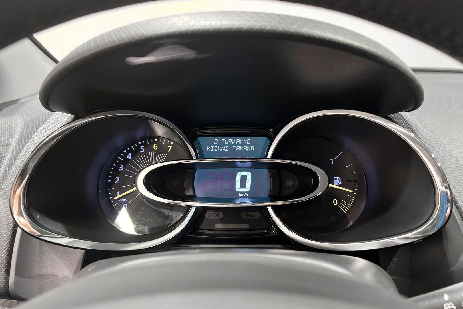 Renault Clio iso kuva 14