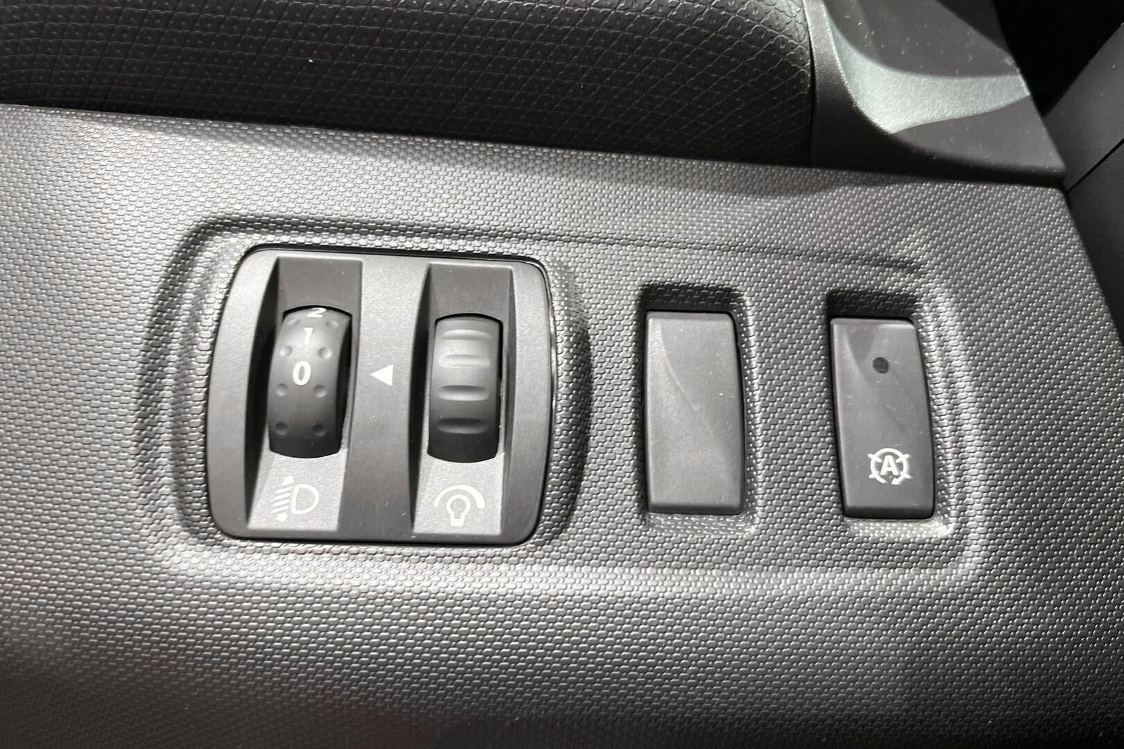 Renault Clio iso kuva 21