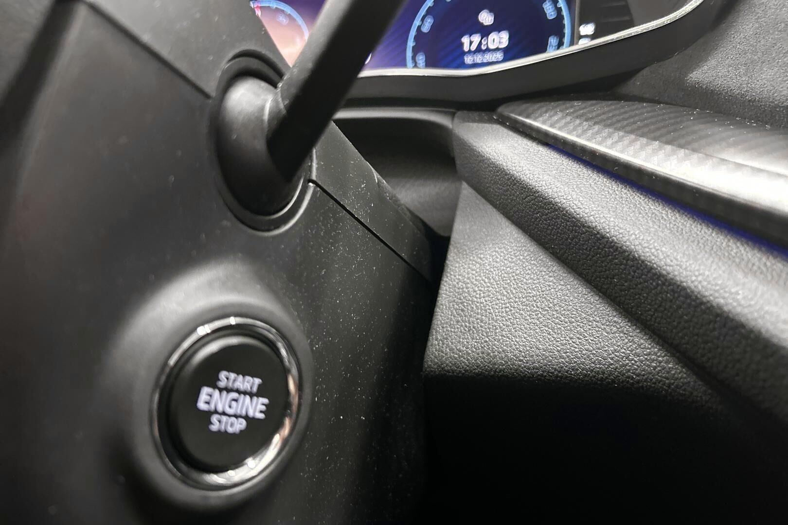 Skoda Octavia iso kuva 20