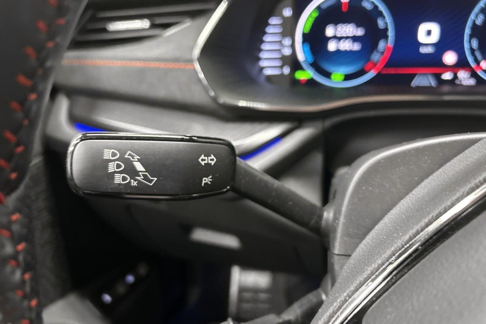 Skoda Octavia iso kuva 22