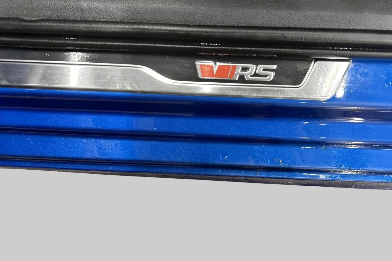 Skoda Octavia iso kuva 31