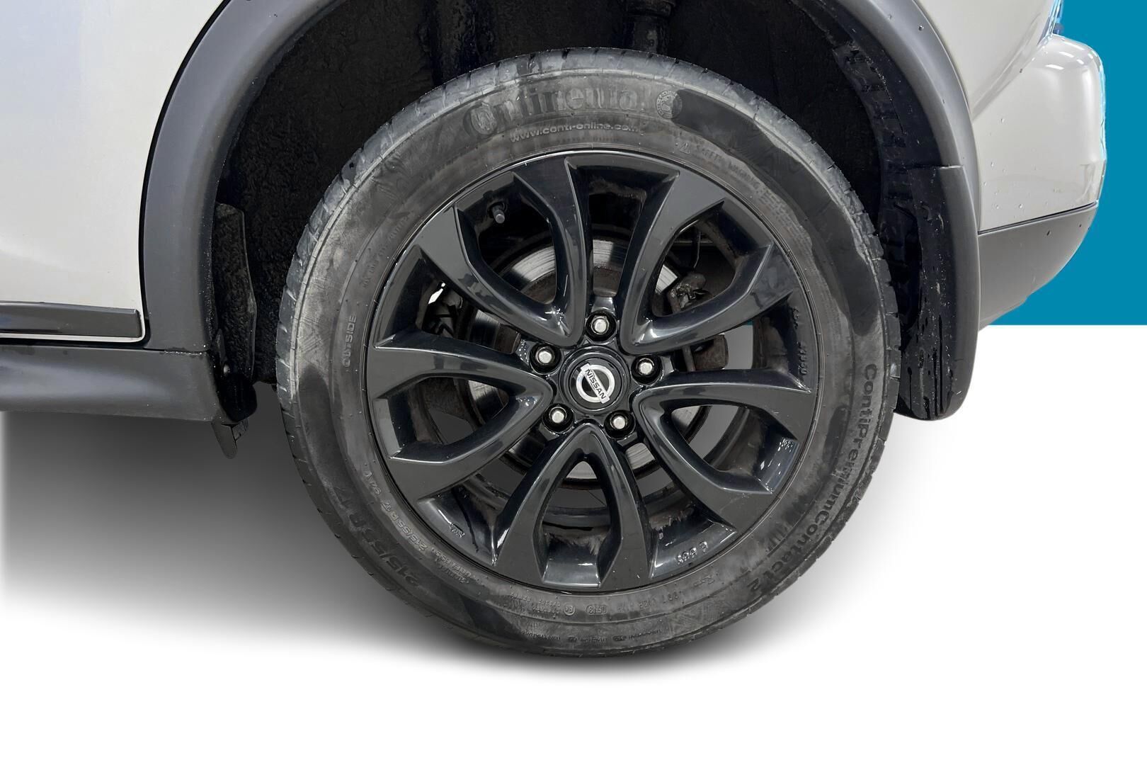 Nissan Juke iso kuva 13