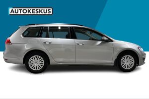 Volkswagen Golf esikatselu 4