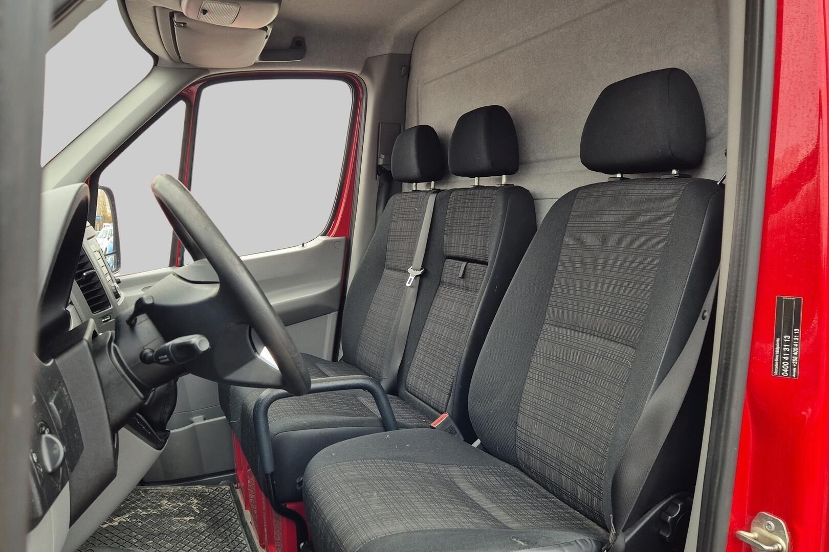 Mercedes-Benz Sprinter iso kuva 10