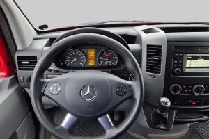 Mercedes-Benz Sprinter esikatselu 11