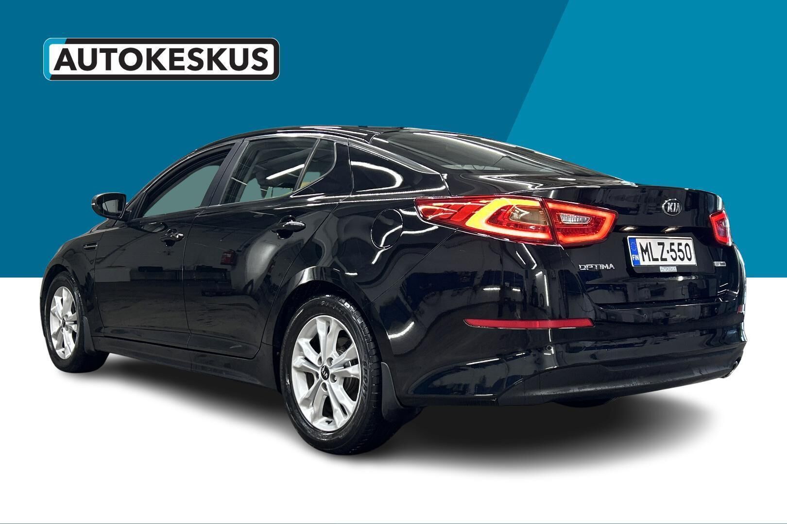 Kia Optima iso kuva 6