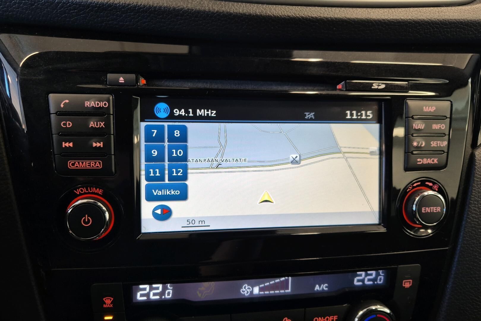 Nissan Qashqai iso kuva 15