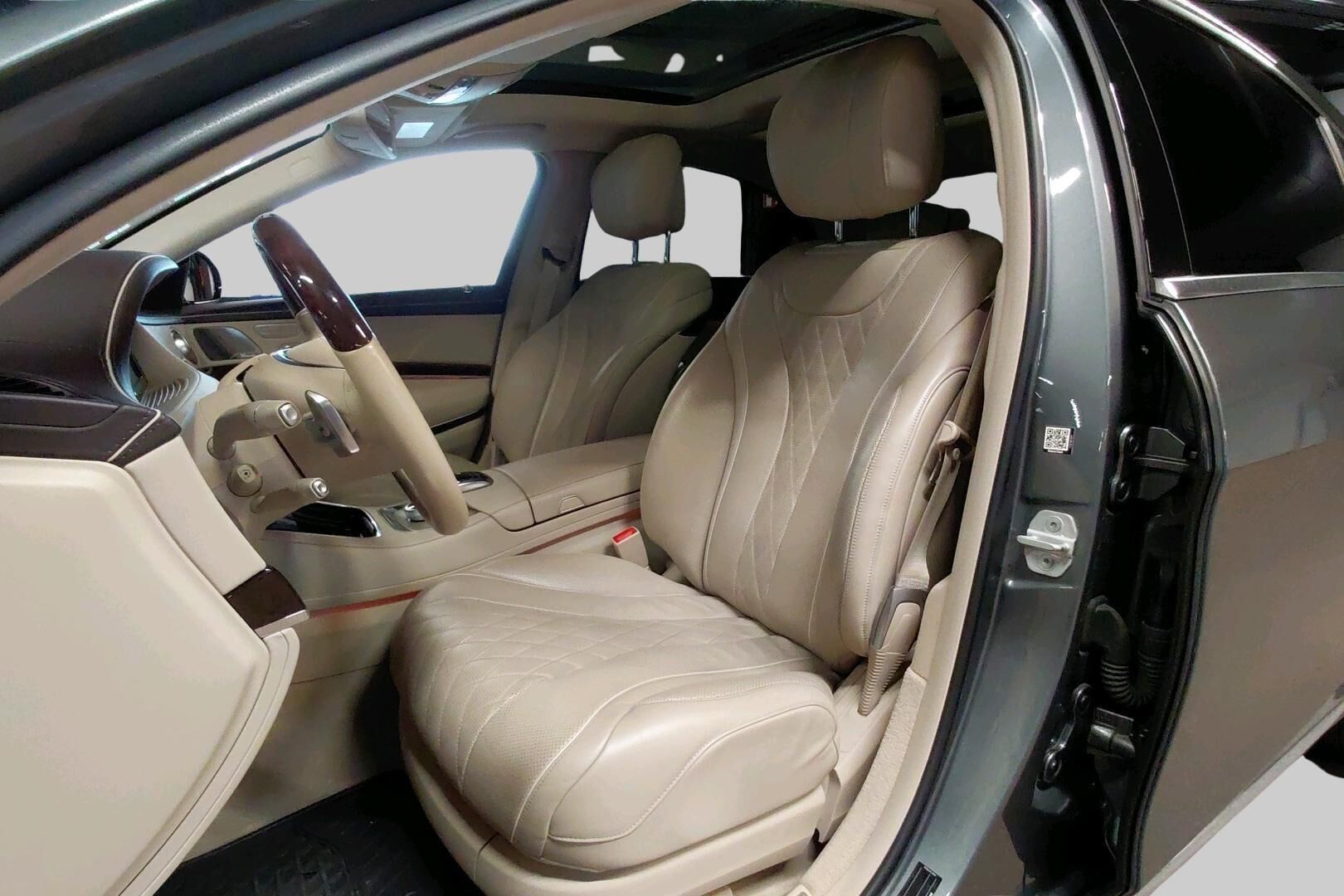 Mercedes-Benz S iso kuva 5